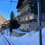 Daire With Terrace & Matterhorn View *