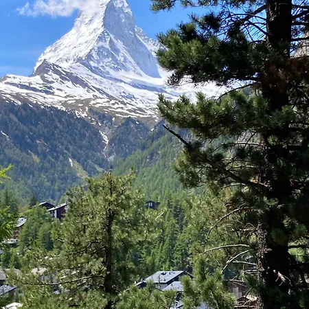 Apartment With Terrace & Matterhorn View *