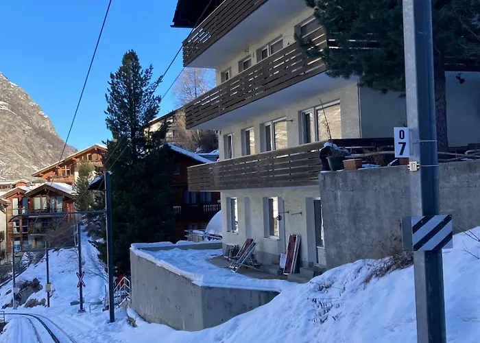 Apartamento With Terrace & Matterhorn View *