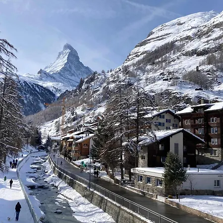 With Terrace & Matterhorn View Ζερμάτ